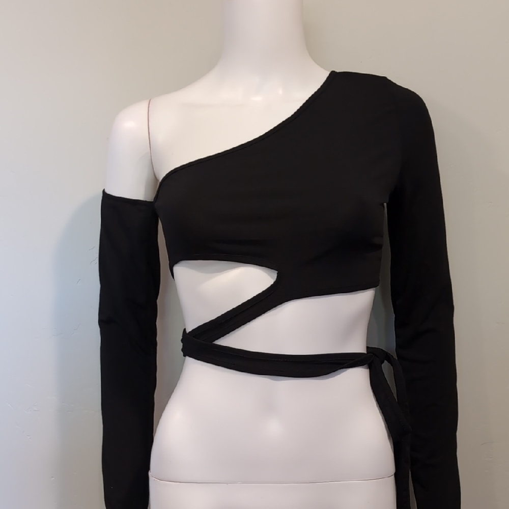 SHEIN Black Asymmetric Long Sleeve Cold Shoulder Tie Waist Crop Top Size Medium